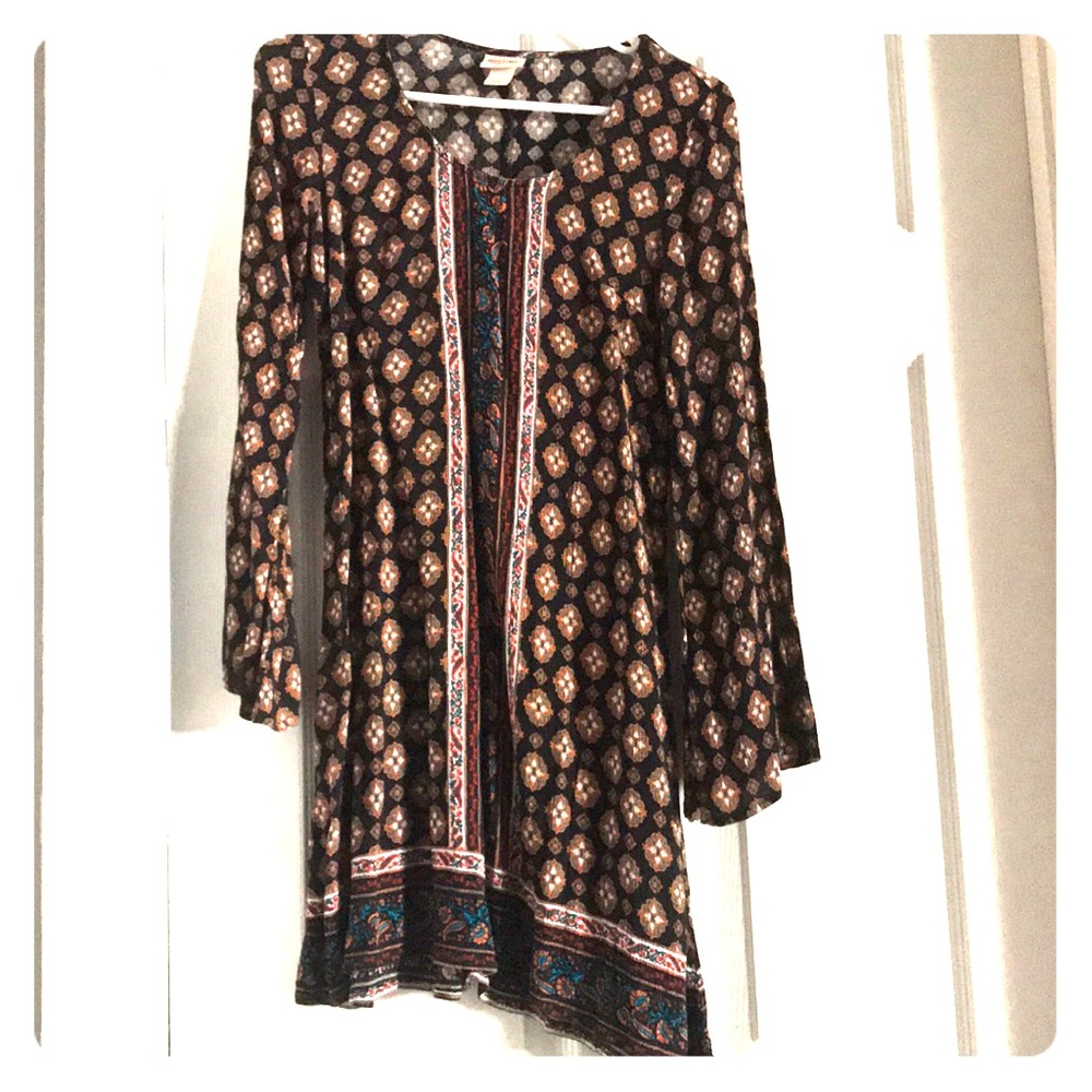 Long sleeve flowy dress